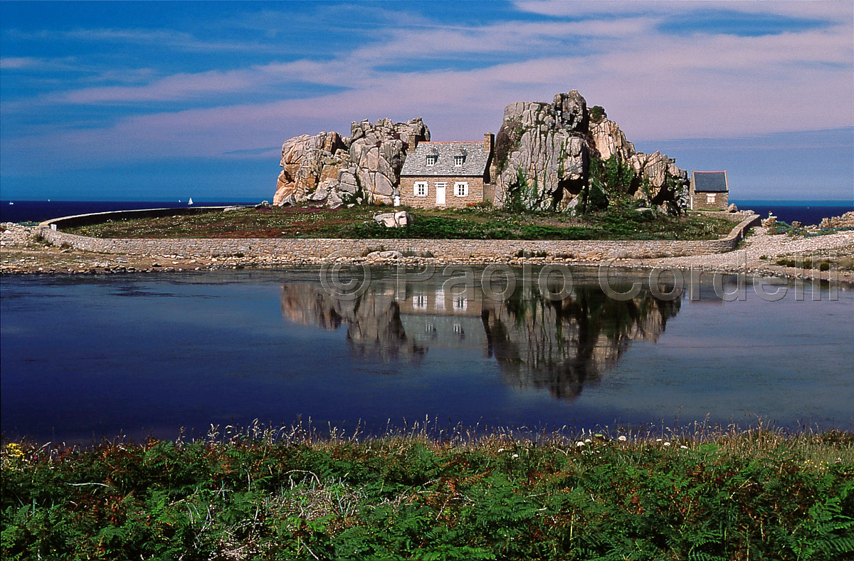 Brittany, France
(cod:France 28)